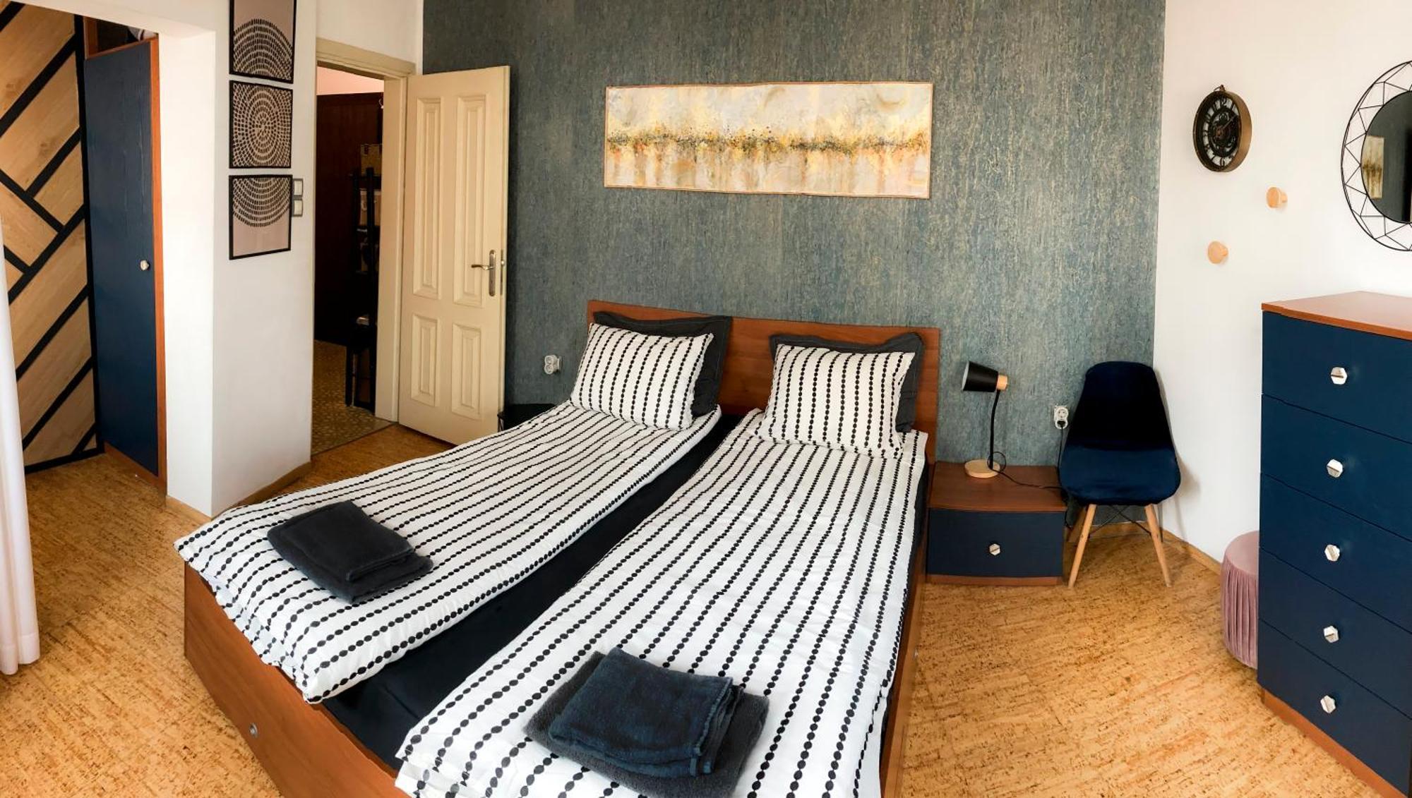 Two Bedroom Apartment -Welcome To Burgas- Top Location, Central Station, Main Walking Street, Sea Garden, Near The Beach Екстериор снимка